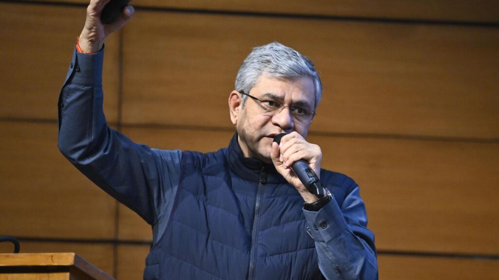 02 ASHWINI BRIEFING MEDIA 31 12 DELHI