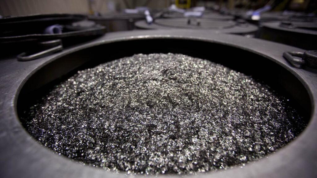 108151040 1748400672461 gettyimages 104550897 CHINA RARE EARTHS WEAPONS