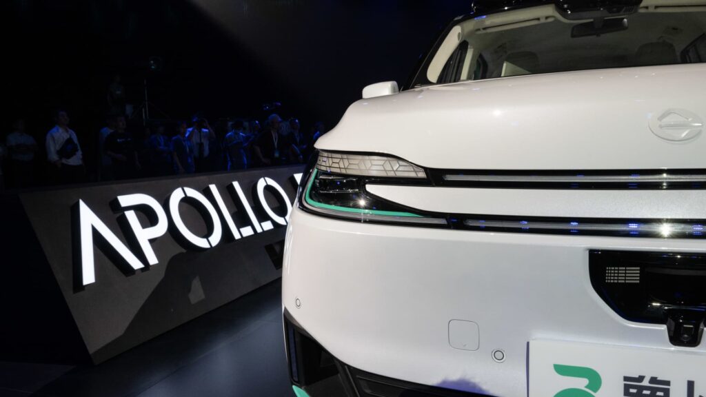 108244571 1766385802383 gettyimages 2152484697 CHINA BAIDU APOLLO