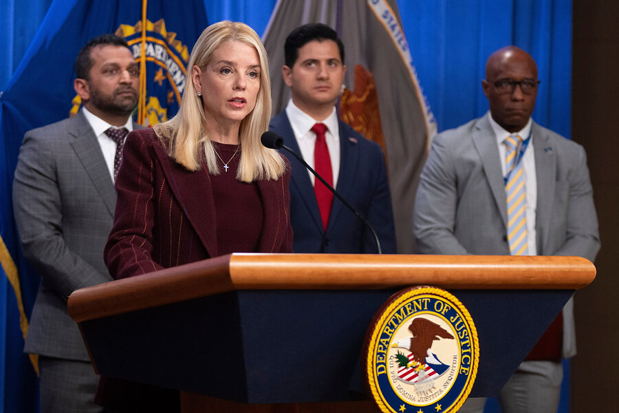 1218 NPLOT bondi FBI LEDE