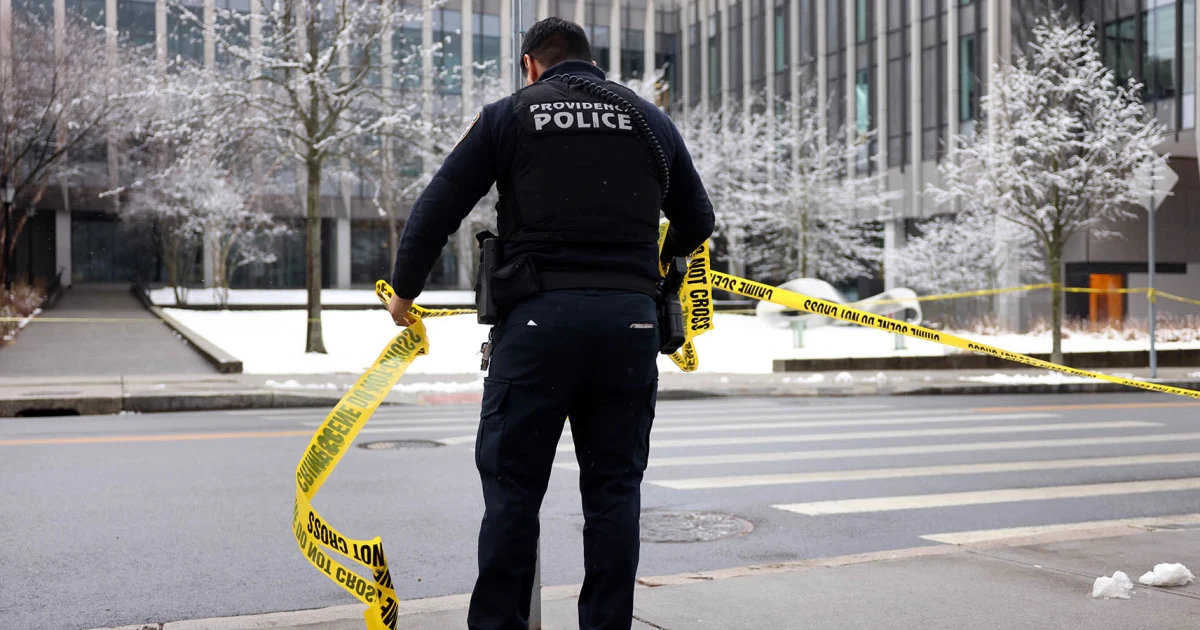 251215 brown university shooting mn 2010 2f559f