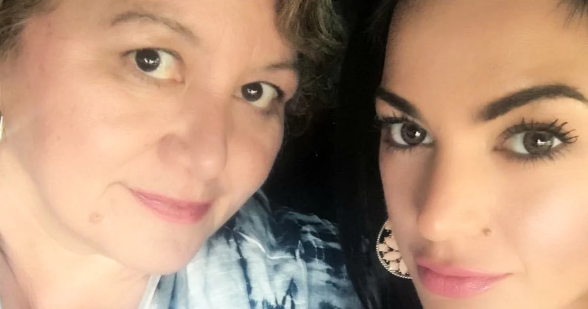 251216 3x2 Josephine Wentzel Krystal Mitchell vl 406p aeb563