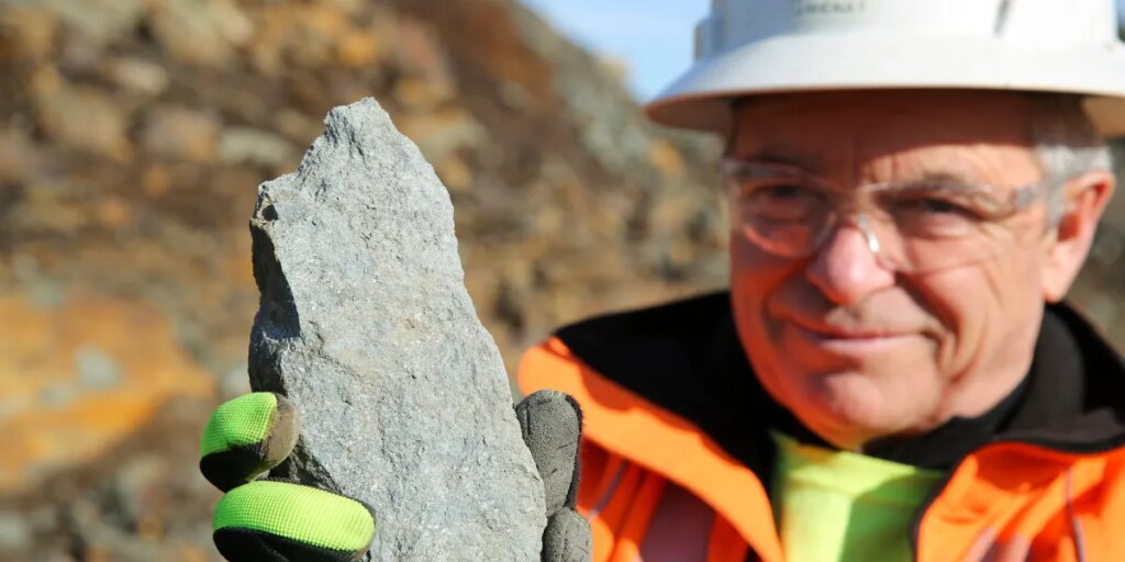 AP25358086180599 e1766769770275