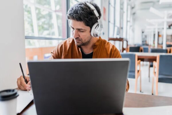 GettyImages 2159922648 1 e1766092338670