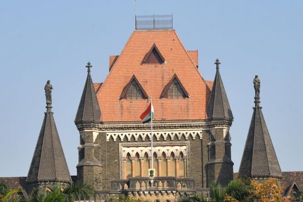 IMG Bombay High Court 2 1 59DCPNA5