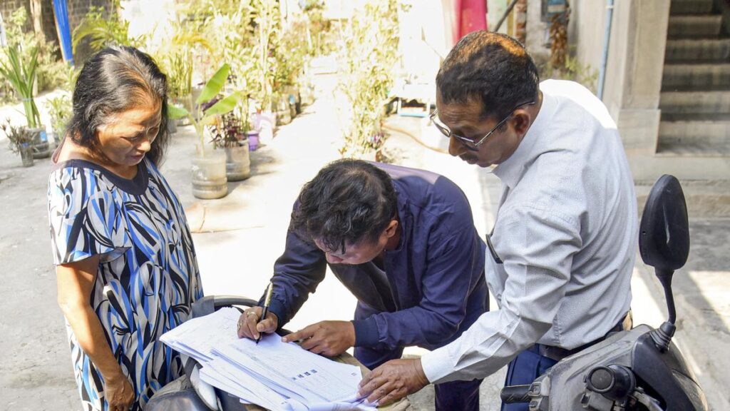 PTI11 28 2025 000068A