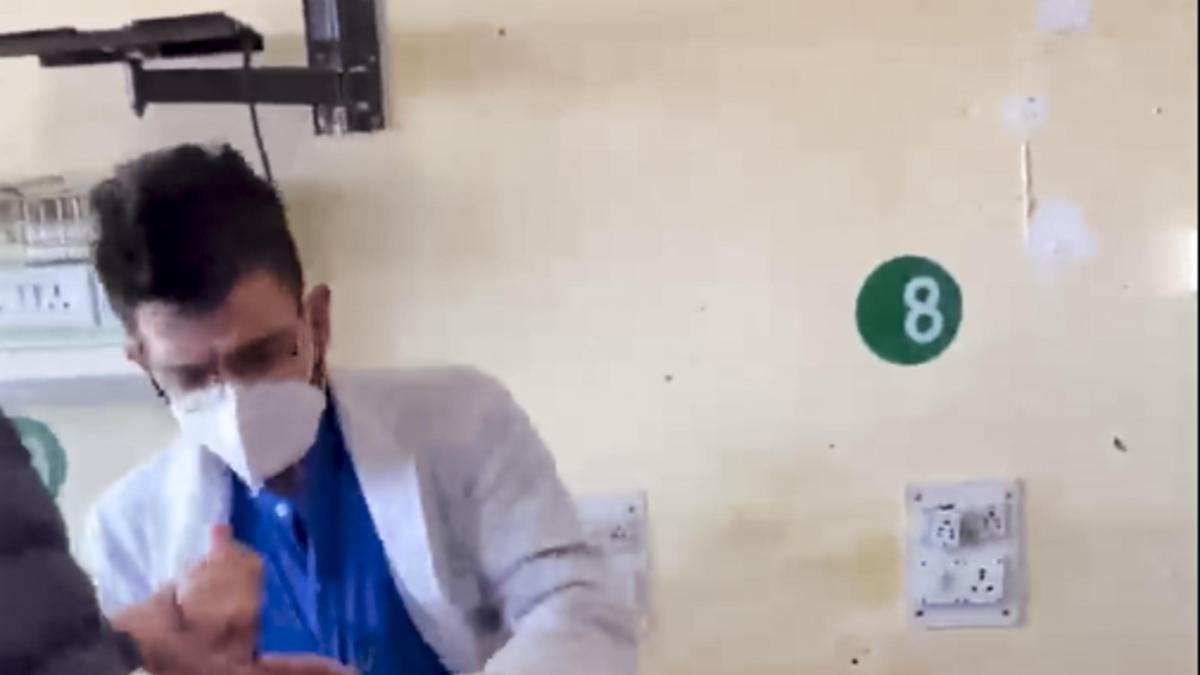 PTI12 22 2025 000210B