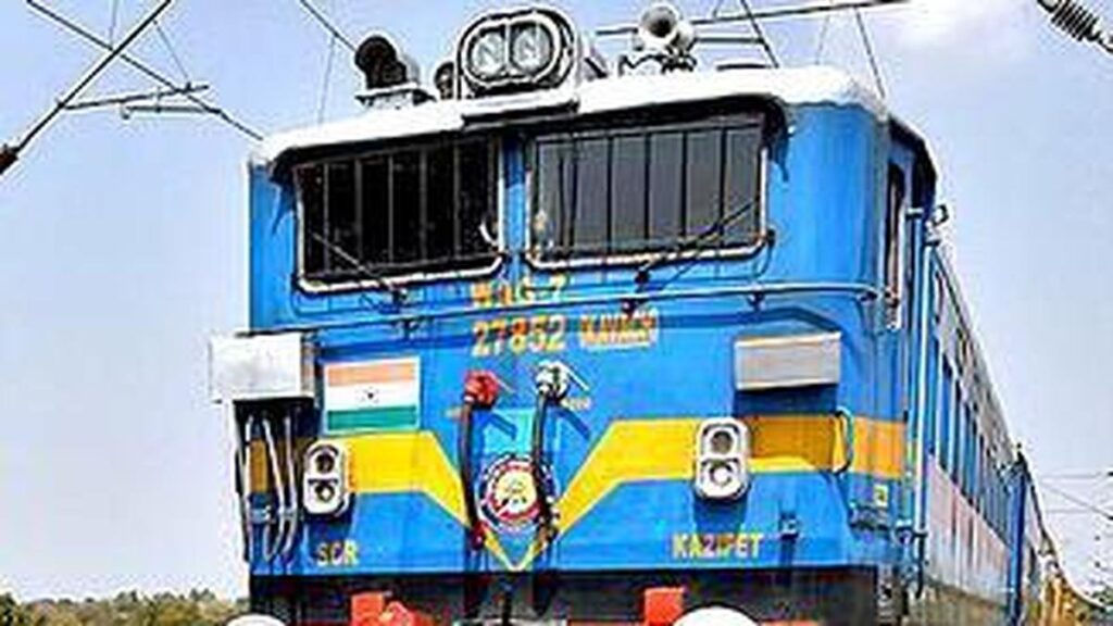 Special train fG6FFAOFO2.3.jpg