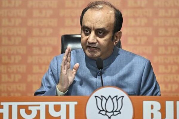 TH27 Devesh BJPGDLFC3K2U.3.jpg