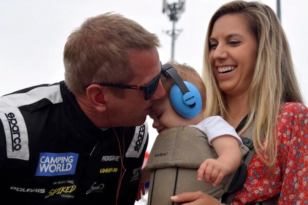 nascar greg biffle wife 121825 1