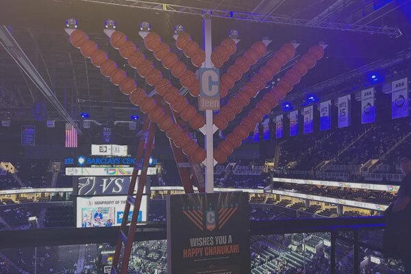 nba nets menorah 121825 1