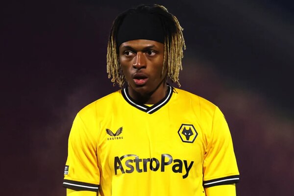 soccer ethan mcleod 121725 3