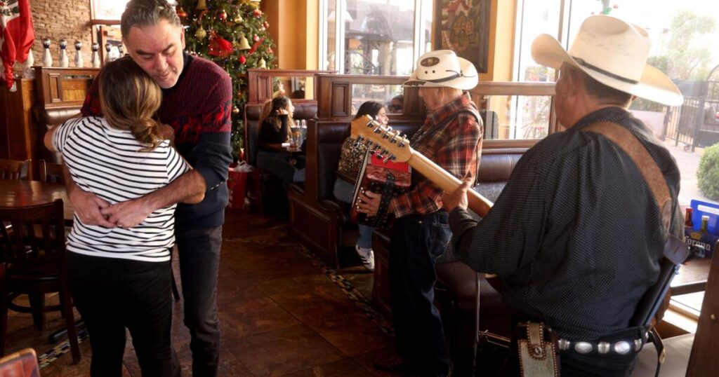 urlhttps3A2F2Fcalifornia times brightspot.s3.amazonaws.com2F412F4c2Ffd3b87984d57a593ce5483d0