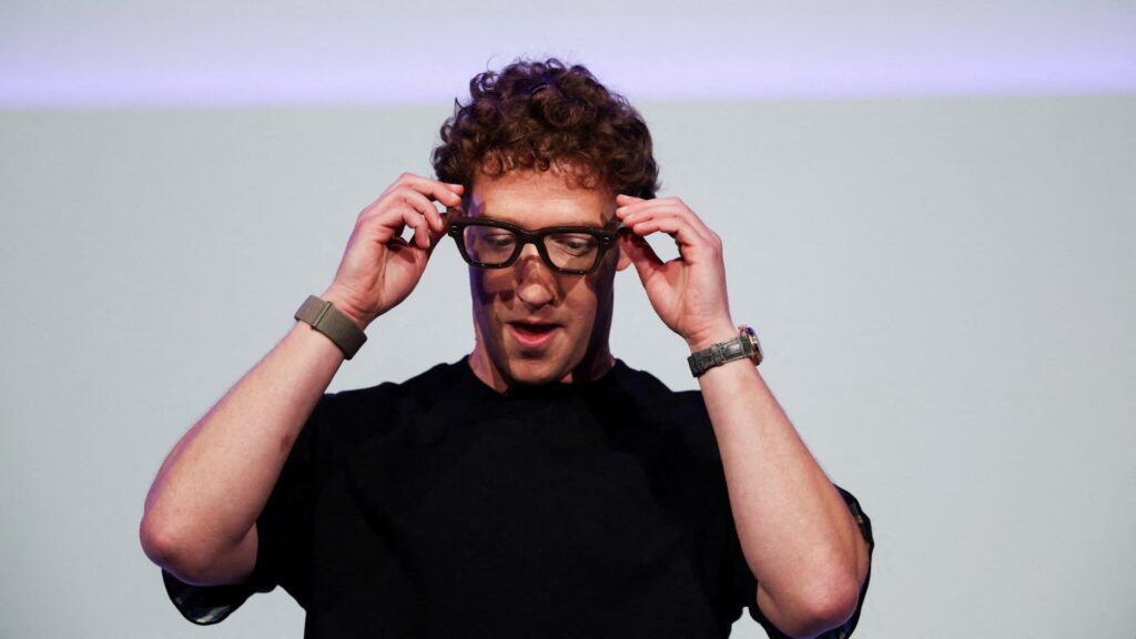 Meta delays Ray-Ban Display global rollout due to inventory limits 1 108219443 17618392362025 09 18t012656z 736652099 rc20uga8mamw rtrmadp 0 meta platforms virtual reali.jpeg