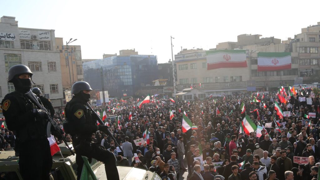 108251590 1768304813399 gettyimages 2255429681 AA 12012026 2599898.jpeg