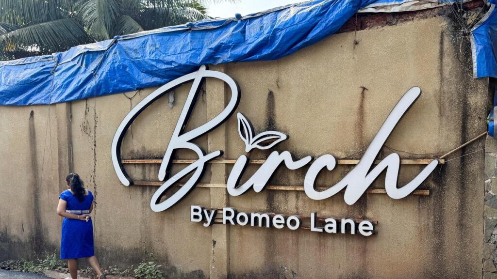 2025 12 11T134151Z 333156316 RC2GBIA44MFT RTRMADP 3 INDIA FIRE