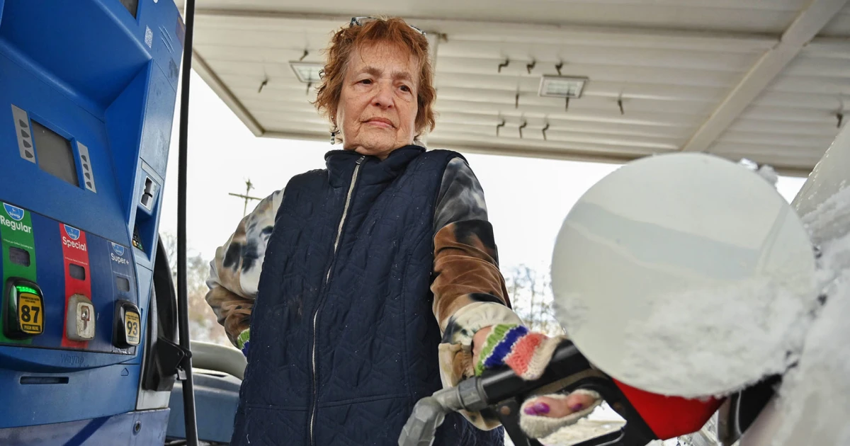 260106 gas station mn 1045 af8bed.jpg