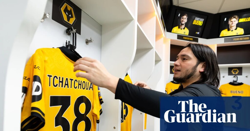 ‘These guys are like family to me’: behind the scenes with Wolves’s kitman | Wolverhampton Wanderers 1 4412.jpg