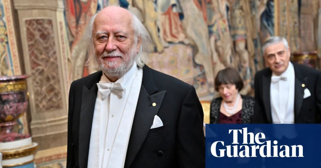 ‘It has become difficult to live’: Hungarian writers bemoan country’s hostile environment | Hungary 1 6335.jpg