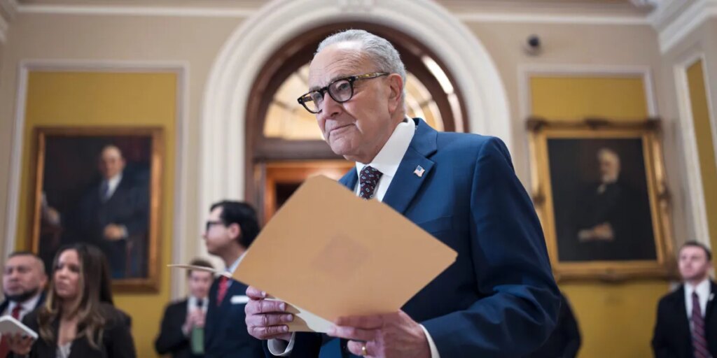 Federal government heads for weekend shutdown after Trump makes rare deal with Senate Democrats 1 AP26029557032547 e1769821088457.jpg