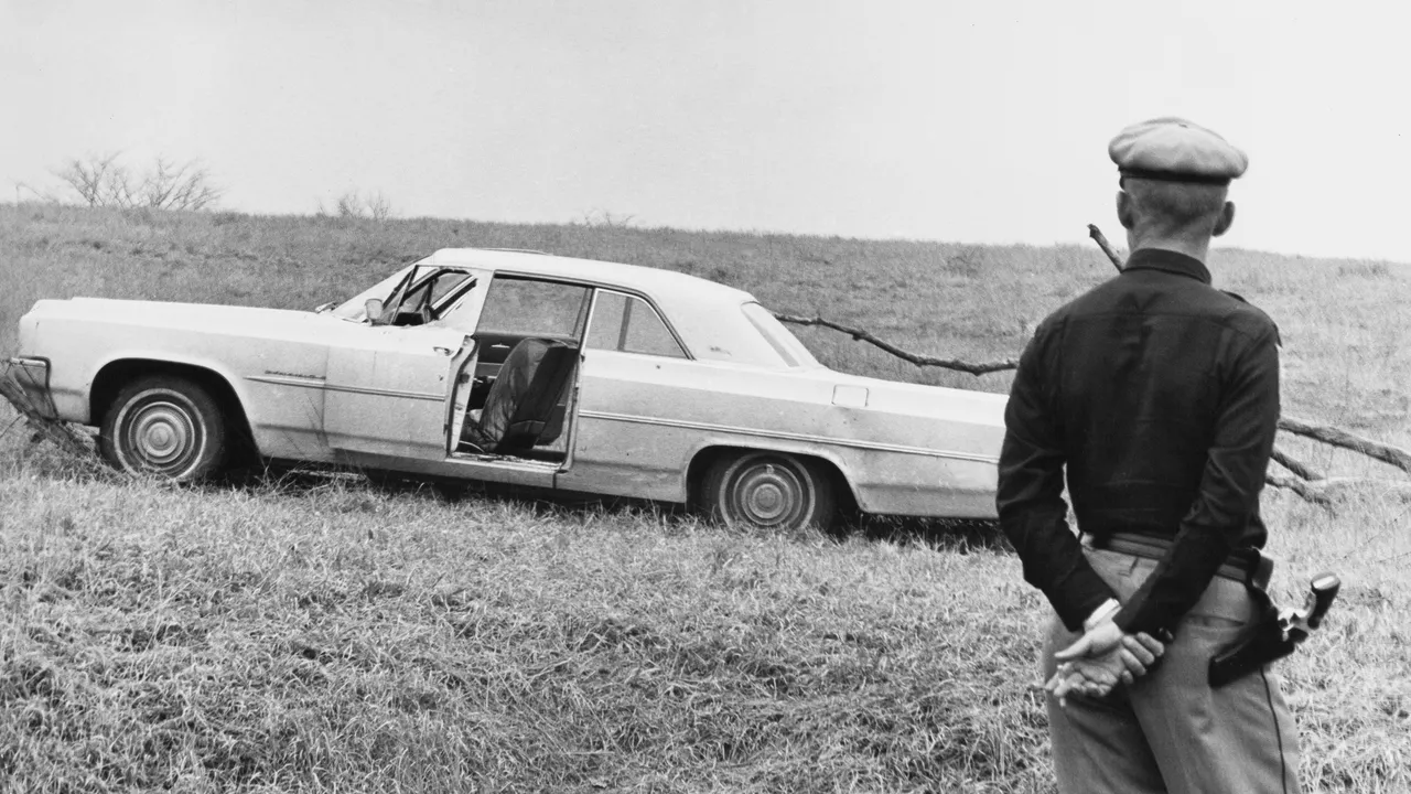 COBBCIVILRIGHTS MINNEAPOLIS GettyImages 1221816132.jpg