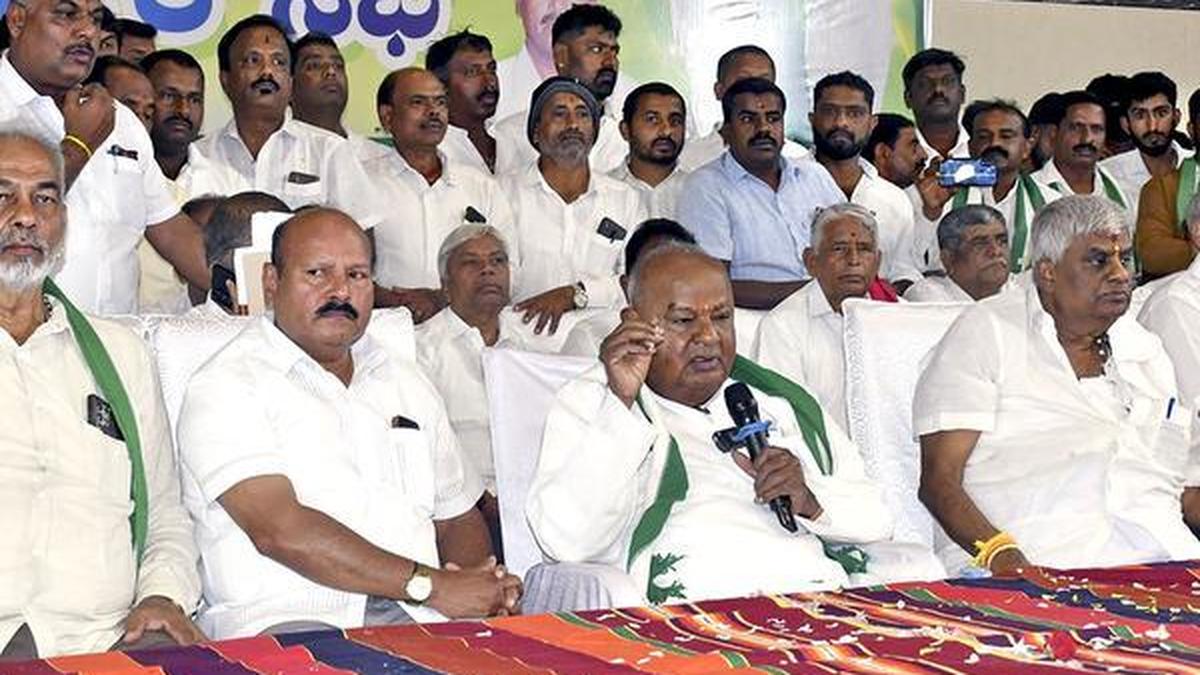 Former Prime MiGAKFCB852.3.jpg.jpg