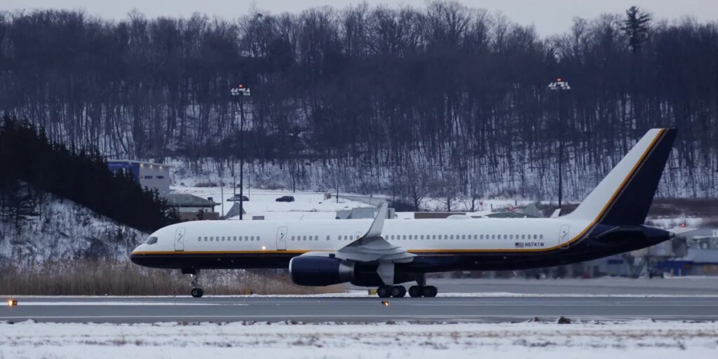 Trump snatches Maduro but leaves his regime in charge for now 1 GettyImages 2253941307 e1767491931476.jpg