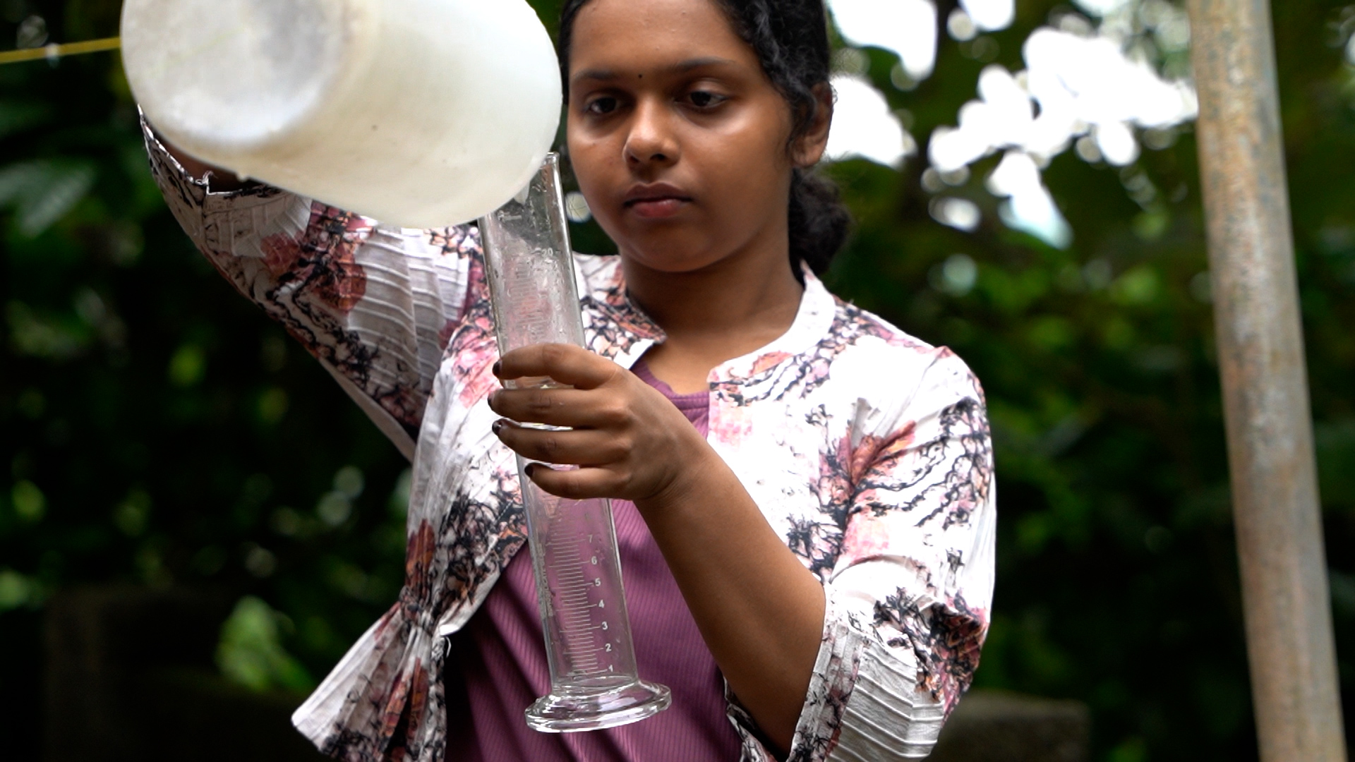 Horizontal GFX template.00 00 07 13.Still002.jpg