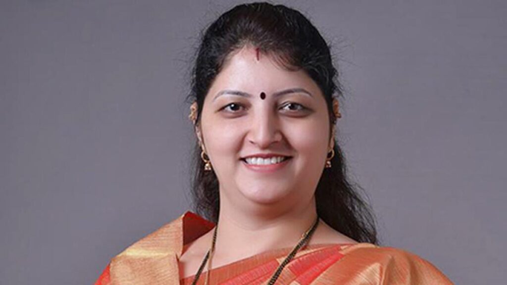 IMG DEL29 Rupali Chakank 2 1 NS9L8QOQ