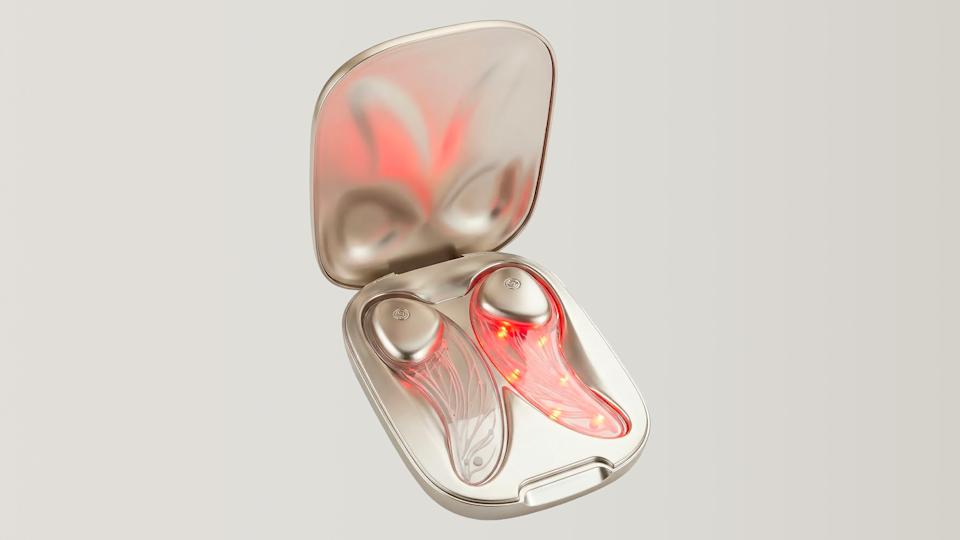 Loreal LED Eye Mask 7.jpg