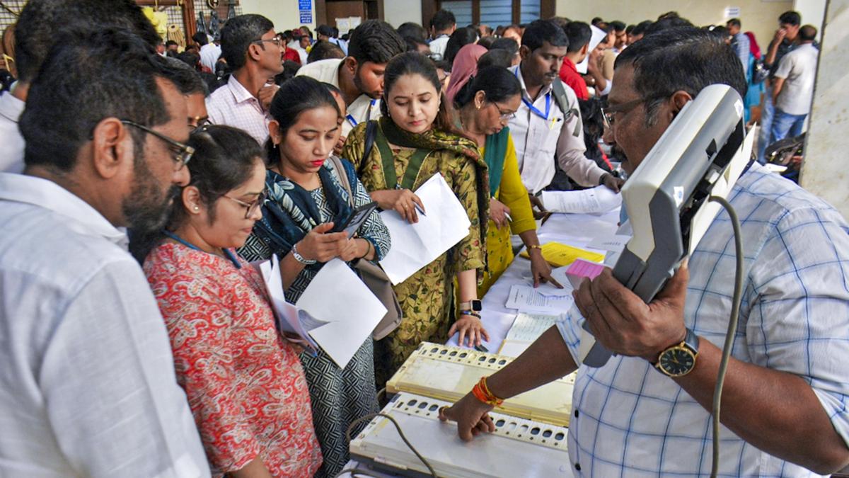 PTI12 27 2025 000484A