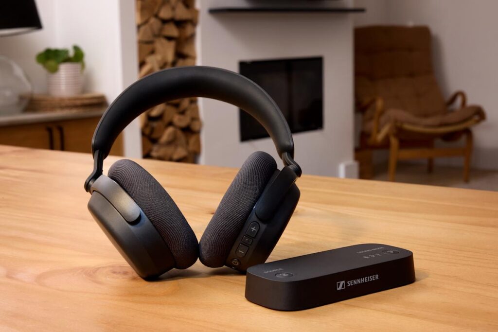 Sennheiser introduces new TV headphones bundle with Auracast 1 Senn RS275 255 08 905 PRODUCT.jpg