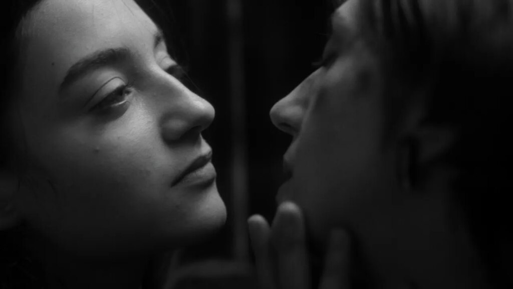 Two20People20Exchanging20Saliva Oscar20Nominated 01.jpg