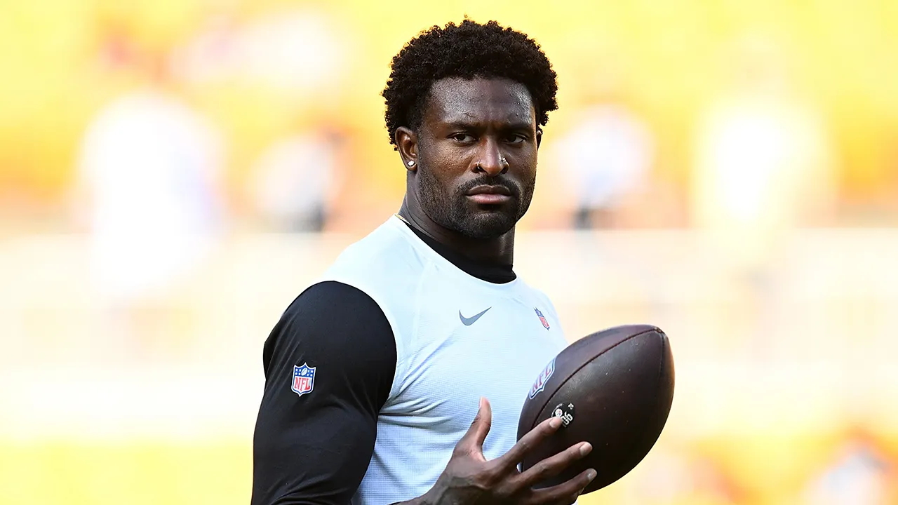 dk metcalf reaction.jpg