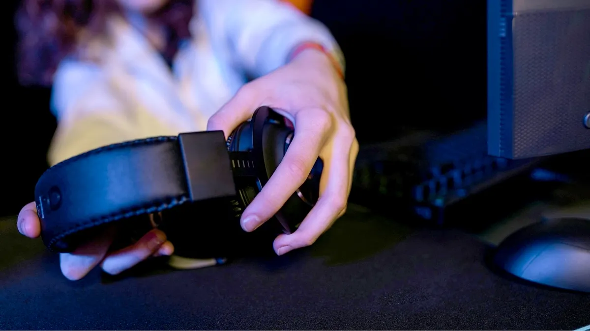 google fast pair hacking.jpg