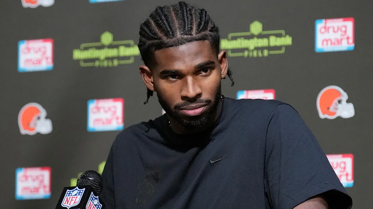 nfl browns shedeur sanders 113025 4.jpg