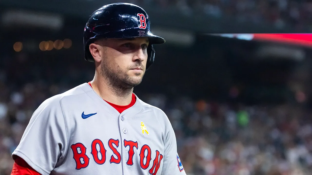 red sox alex bregman 011126 1.jpg