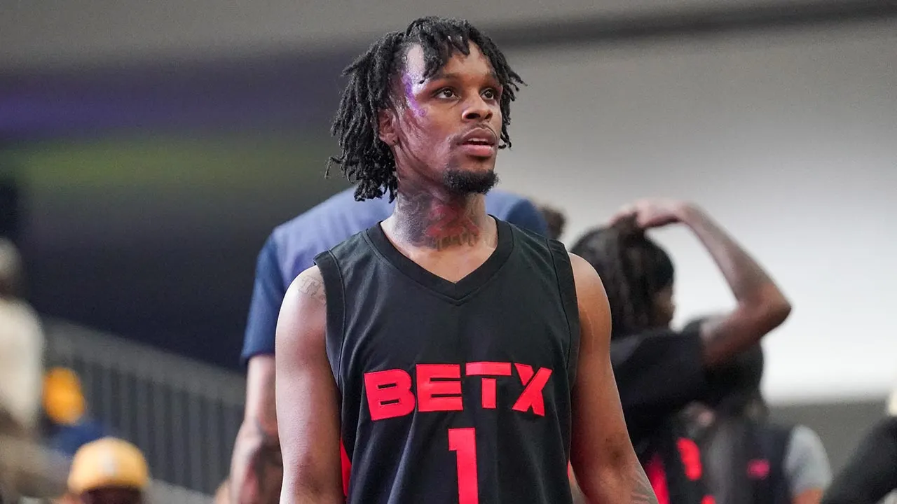 toosii celebrity basketball game.jpg