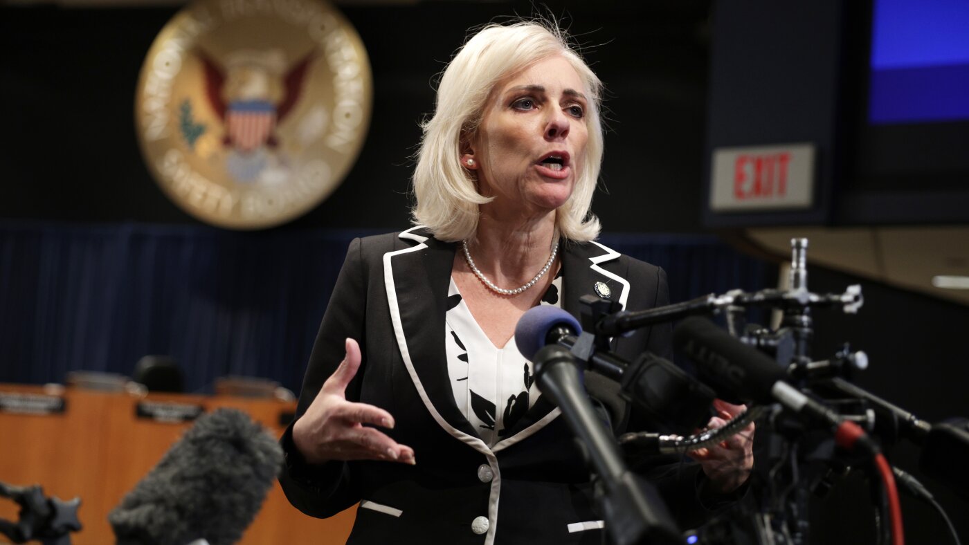 urlhttp3A2F2Fnpr brightspot.s3.amazonaws.com2Ffc2F412F4b03683442088af3a631f44c21992Fgettyim.jpeg