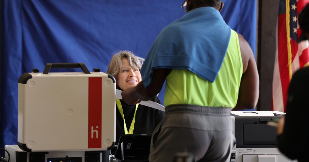 urlhttps3A2F2Fcalifornia times brightspot.s3.amazonaws.com2F292F012F4a03f5a64e8bbc18ea8f2720.jpeg