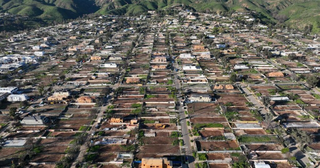 urlhttps3A2F2Fcalifornia times brightspot.s3.amazonaws.com2F402F272Ff24c178946c583d46e2ce09e.jpeg