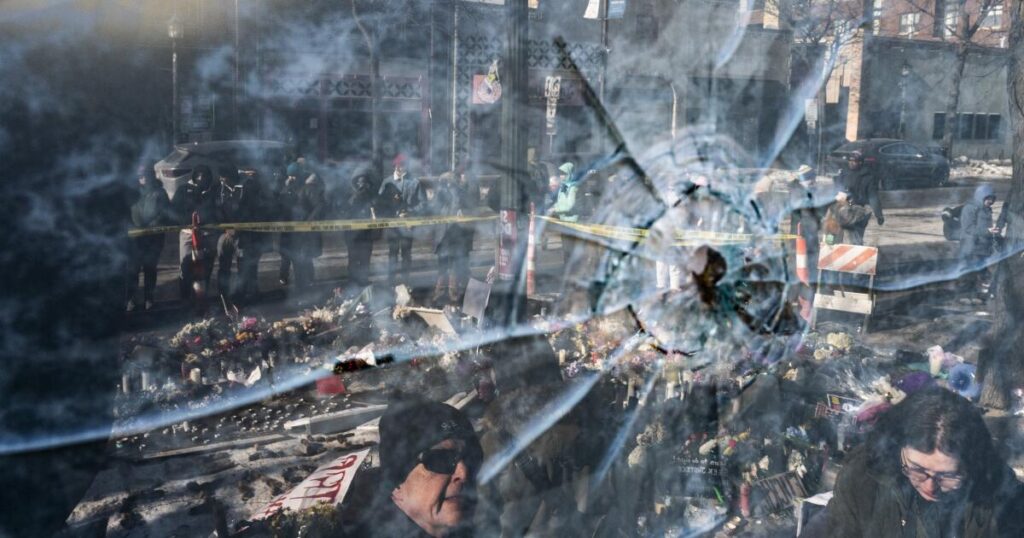 urlhttps3A2F2Fcalifornia times brightspot.s3.amazonaws.com2F692F812F7ae73c894e0db5c5d1e6e0fb.jpeg