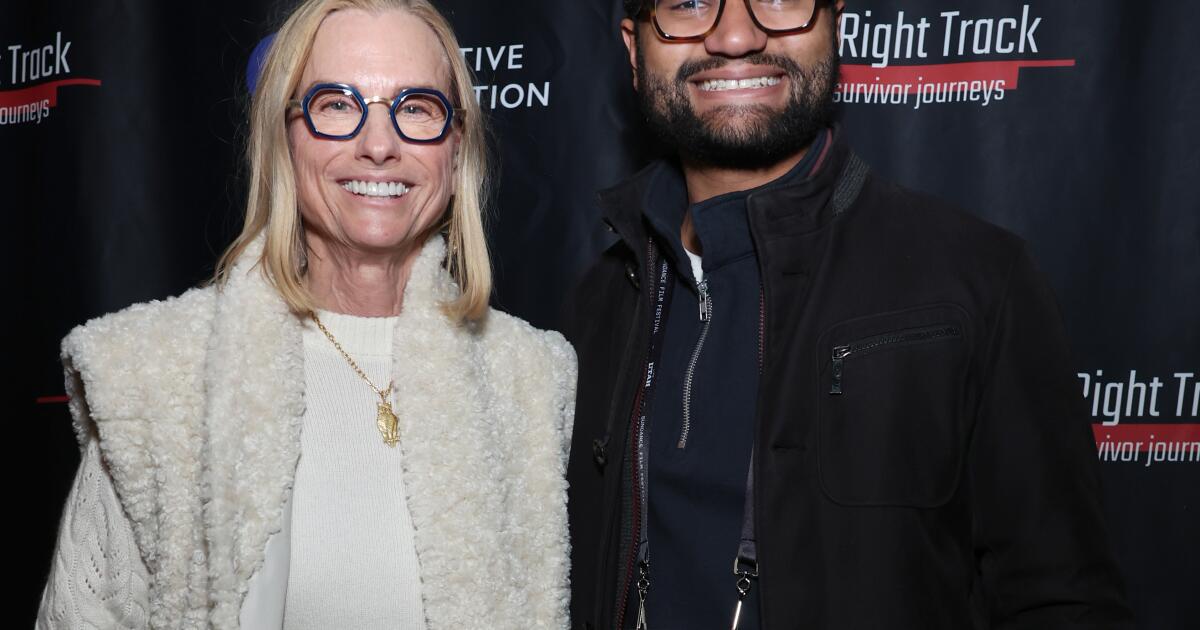 urlhttps3A2F2Fcalifornia times brightspot.s3.amazonaws.com2F722F892F939d749c43a0ba77216715f3.jpeg