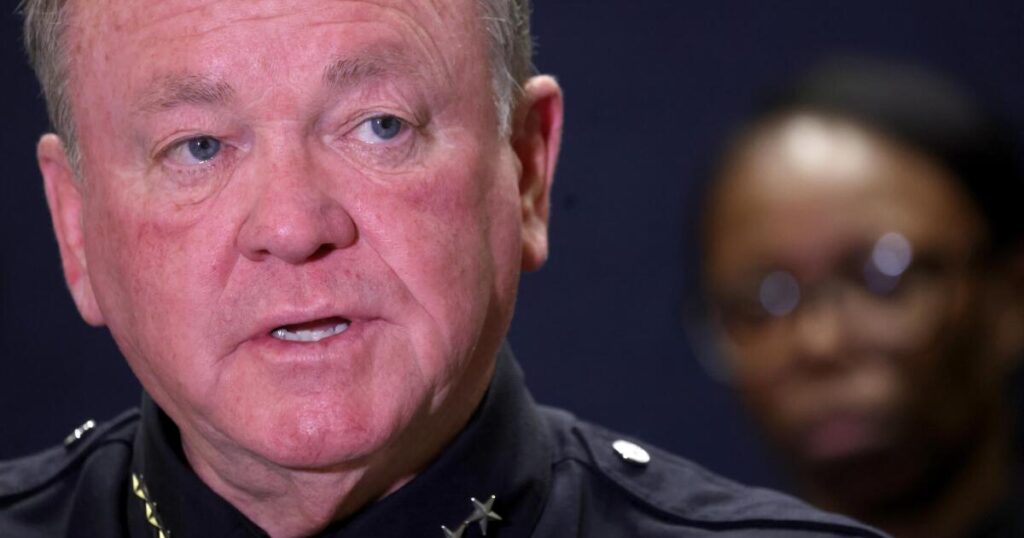 Growing ICE criticism leads to scrutiny of LAPD relationship with feds 1 urlhttps3A2F2Fcalifornia times brightspot.s3.amazonaws.com2F842F202F8b7b13ee4c35963595c6a609.jpeg