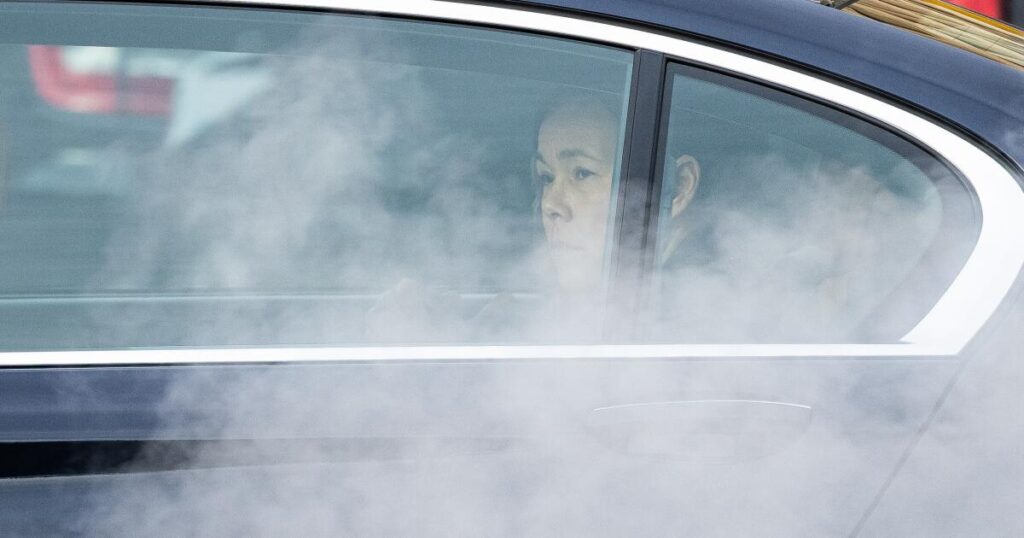 Envoys reject U.S. vow to seize Greenland, but plan further talks 1 urlhttps3A2F2Fcalifornia times brightspot.s3.amazonaws.com2Fa32Fd92F5c03450747699c1d5dc368c8.jpeg