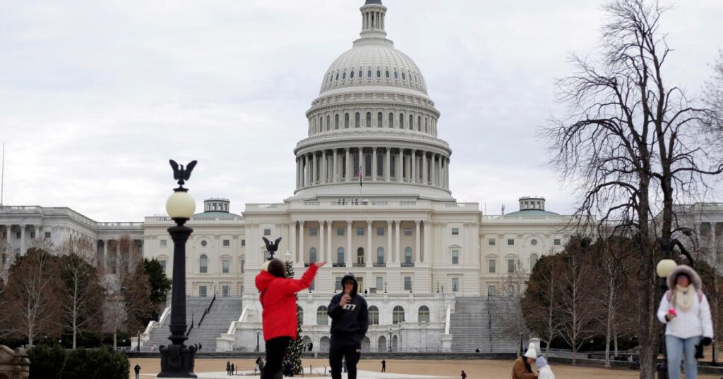 Lawmakers return to Washington facing Venezuela concerns, shutdown threat 1 urlhttps3A2F2Fcalifornia times brightspot.s3.amazonaws.com2Fb62Fab2F13342ea4417cb5adcb720a58.jpeg