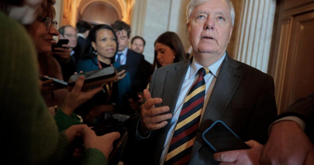 Shutdown nears as lawmakers brace for next round of ICE negotiations 1 urlhttps3A2F2Fcalifornia times brightspot.s3.amazonaws.com2Fe92F0a2F625a9b1143e4a408a674b521.jpeg