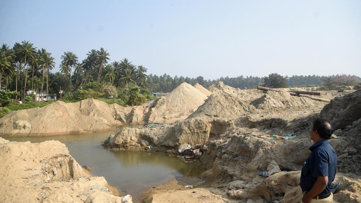 11073 22 2 2026 18 59 16 1 23TVKZ1 DREDGING.JPG