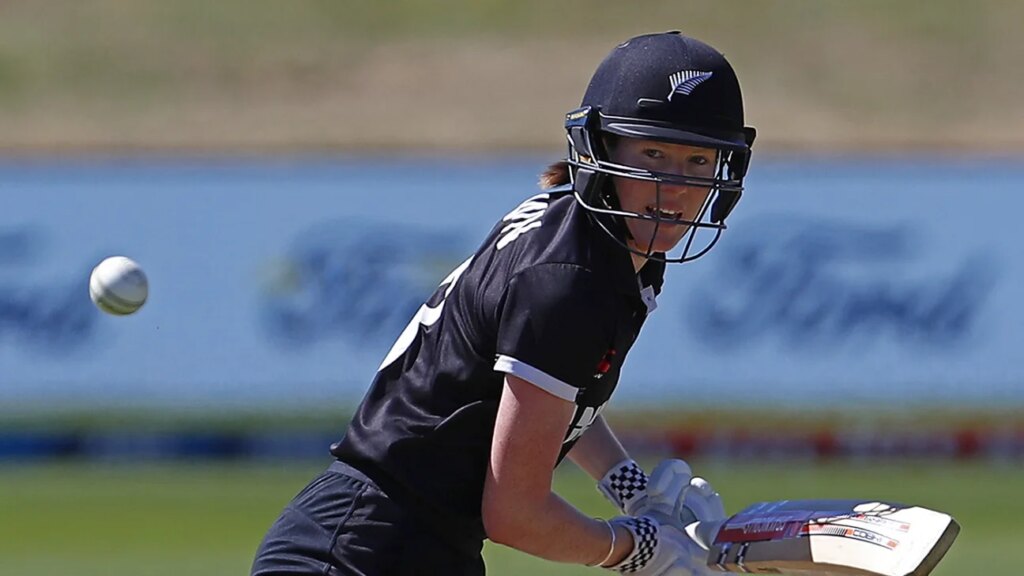 New Zealand women batter Lauren Down calls time on her cricket career 1 382238.6.jpg