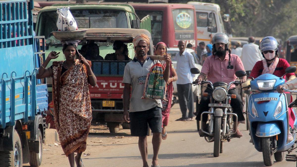 90092 18 2 2026 20 23 21 2 DAILY WAGE LABOURERS 2.JPG